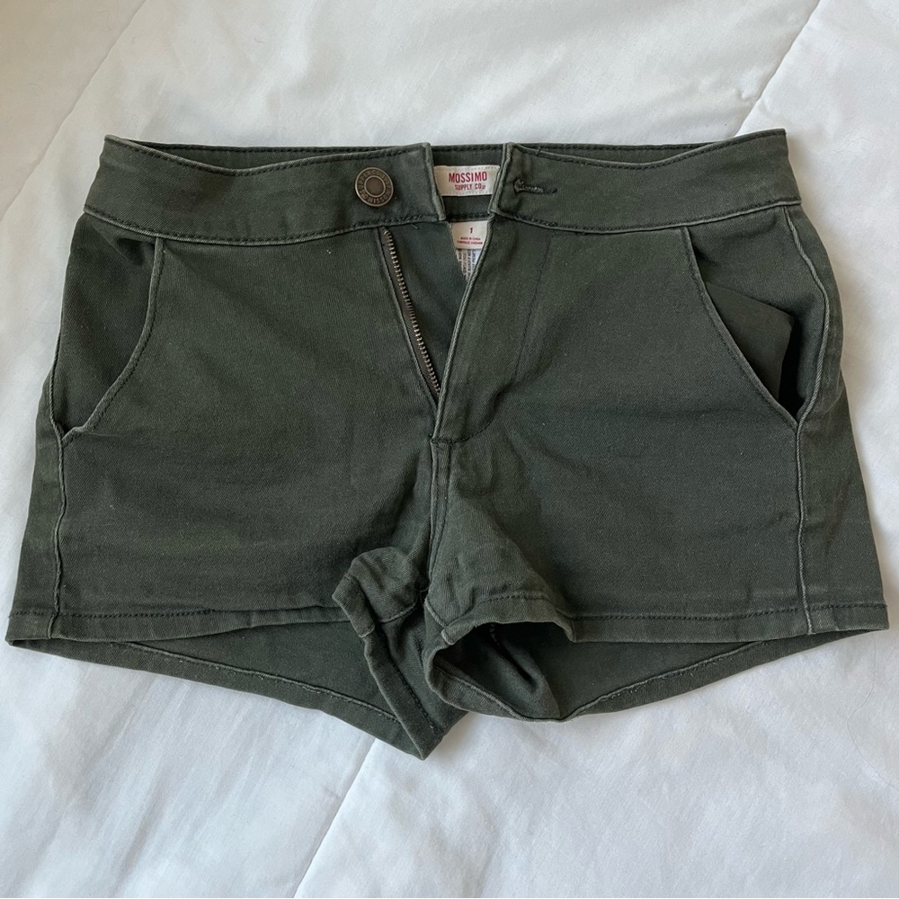 OLIVE GREEN SHORTS HIGH WAISTED